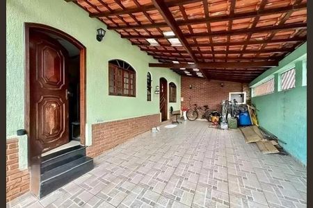 Casa para alugar com 4 quartos, 219m² em Jardim Valdibia, São Bernardo do Campo