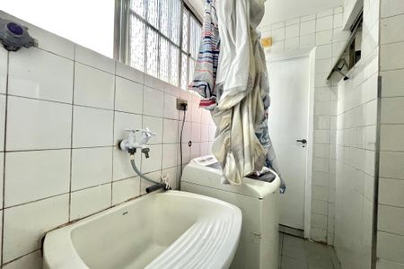 Apartamento à venda com 68m², 2 quartos e 1 vaga Apartamento à venda com 68m², 2 quartos e 1 vagaÁrea de Serviço