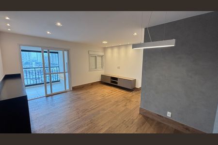 Apartamento para alugar com 69m², 2 quartos e 1 vaga Apartamento para alugar com 69m², 2 quartos e 1 vagaSala