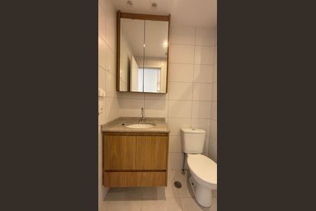 Apartamento para alugar com 69m², 2 quartos e 1 vaga Apartamento para alugar com 69m², 2 quartos e 1 vagaBanheiro Social