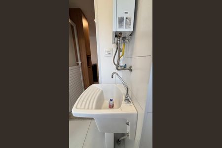 Apartamento para alugar com 69m², 2 quartos e 1 vaga Apartamento para alugar com 69m², 2 quartos e 1 vagaÁrea de Serviço