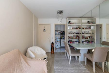 Apartamento à venda com 48m², 2 quartos e 1 vaga Apartamento à venda com 48m², 2 quartos e 1 vagaSala