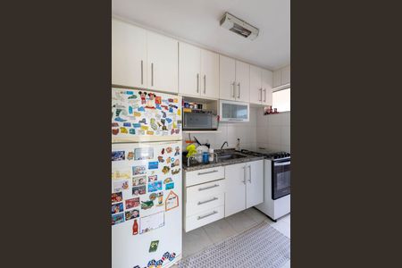 Apartamento à venda com 48m², 2 quartos e 1 vaga Apartamento à venda com 48m², 2 quartos e 1 vagaCozinha