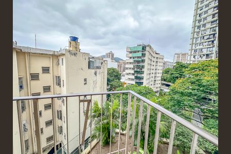 Apartamento para alugar com 100m², 3 quartos e 2 vagasVista da Suíte