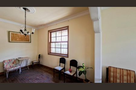 Casa à venda com 300m², 6 quartos e 1 vagaSala 2