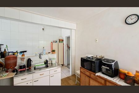 Casa à venda com 300m², 6 quartos e 1 vagaCozinha e Área de Serviço