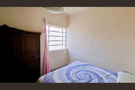 Casa à venda com 300m², 6 quartos e 1 vagaQuarto 4