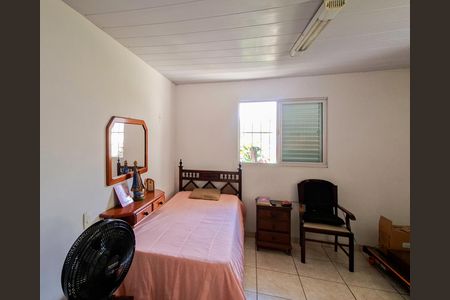 Casa à venda com 300m², 6 quartos e 1 vagaQuarto 3