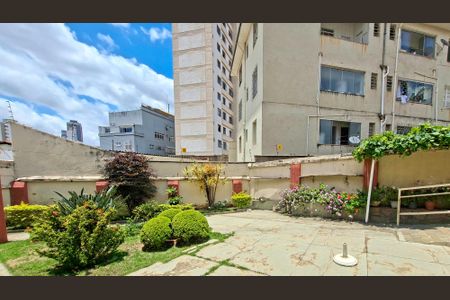 Casa à venda com 300m², 6 quartos e 1 vagaQuintal