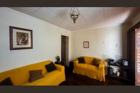 Casa à venda com 300m², 6 quartos e 1 vagaSala