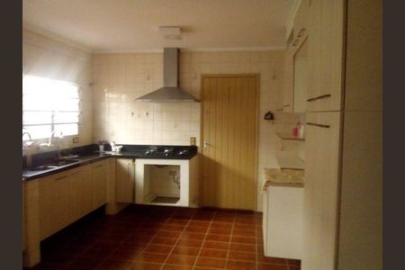 Casa à venda com 3 quartos, 180m² em Jardim Jussara, São Paulo