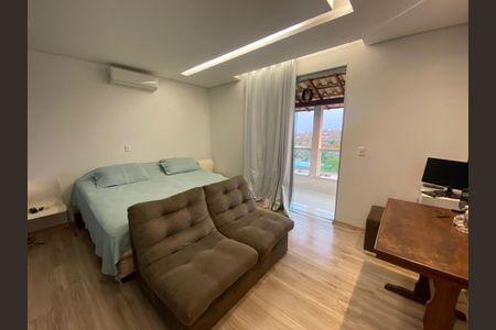 Casa para alugar com 2500m², 5 quartos e 8 vagasSuíte