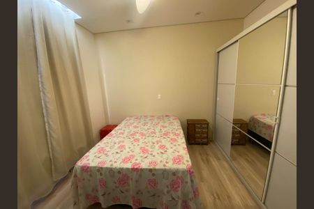 Casa para alugar com 2500m², 5 quartos e 8 vagasQuarto 2