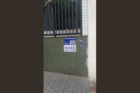 Apartamento à venda com 195m², 4 quartos e 3 vagas Apartamento à venda com 195m², 4 quartos e 3 vagasplaca instalada 01/11/2025 PUOE-29