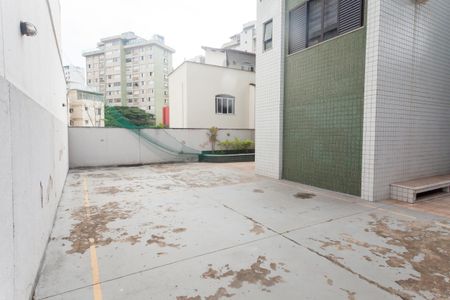 Apartamento à venda com 195m², 4 quartos e 3 vagas Apartamento à venda com 195m², 4 quartos e 3 vagasQuadra Esportiva