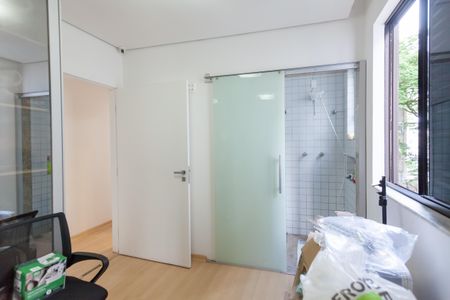Apartamento à venda com 195m², 4 quartos e 3 vagas Apartamento à venda com 195m², 4 quartos e 3 vagassuite 1