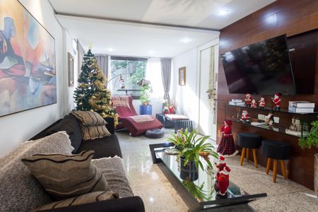 Apartamento à venda com 195m², 4 quartos e 3 vagas Apartamento à venda com 195m², 4 quartos e 3 vagassala