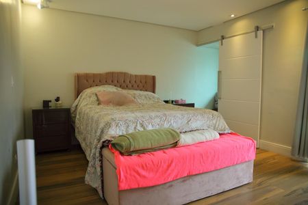 Casa à venda com 169m², 3 quartos e 1 vagaSuíte 1 