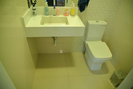 Casa à venda com 169m², 3 quartos e 1 vagaBanheiro de serviço