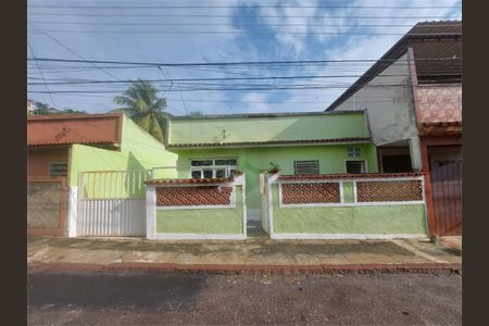 Casa de condomínio à venda com 100m², 2 quartos e 2 vagas