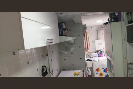 Apartamento à venda com 2 quartos, 60m² em Inhaúma, Rio de Janeiro