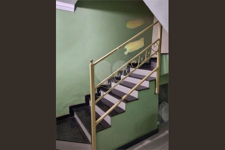 Casa à venda com 262m², 5 quartos e 4 vagas