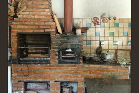 Casa à venda com 262m², 5 quartos e 4 vagas