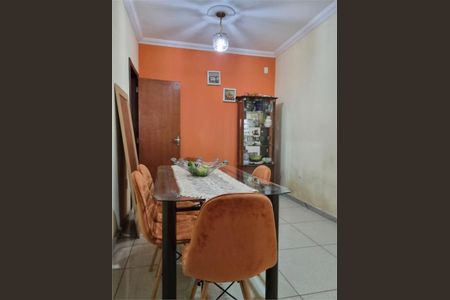 Casa à venda com 5 quartos, 262m² em Parque Xangri-Lá, Contagem