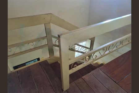 Casa à venda com 262m², 5 quartos e 4 vagas