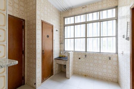 Apartamento à venda com 125m², 2 quartos e 1 vaga Apartamento à venda com 125m², 2 quartos e 1 vagaLavanderia