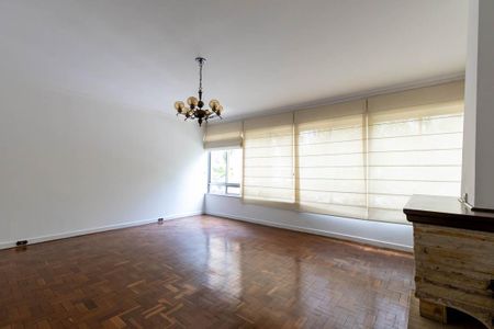 Apartamento à venda com 125m², 2 quartos e 1 vaga Apartamento à venda com 125m², 2 quartos e 1 vagaSala