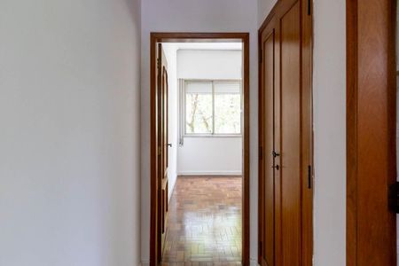 Apartamento à venda com 125m², 2 quartos e 1 vaga Apartamento à venda com 125m², 2 quartos e 1 vagaCorredor