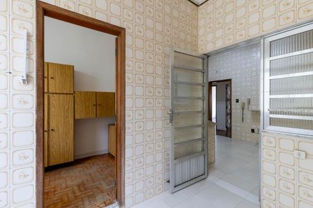 Apartamento à venda com 125m², 2 quartos e 1 vaga Apartamento à venda com 125m², 2 quartos e 1 vagaLavanderia