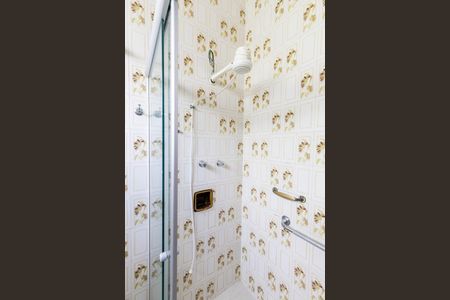 Apartamento à venda com 125m², 2 quartos e 1 vaga Apartamento à venda com 125m², 2 quartos e 1 vagaBanheiro