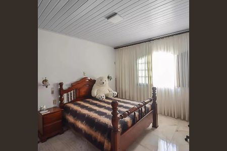 Casa para alugar com 307m², 3 quartos e 3 vagas