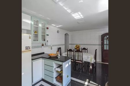 Casa para alugar com 307m², 3 quartos e 3 vagas