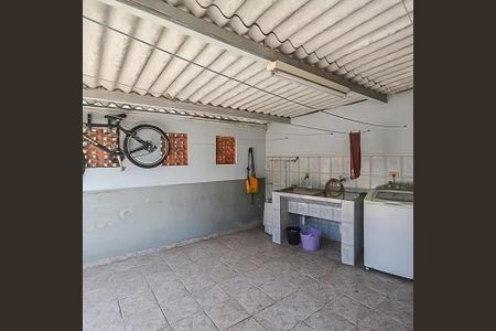 Casa para alugar com 307m², 3 quartos e 3 vagas