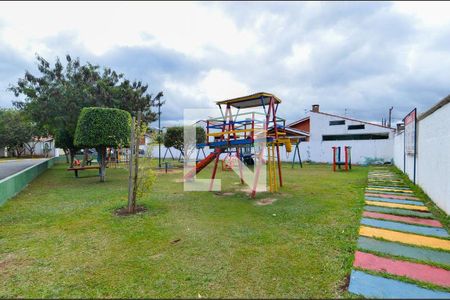 Casa de condomínio à venda com 125m², 3 quartos e 2 vagasÁrea comum - Playground