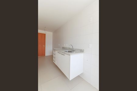 Cozinha de apartamento à venda com 3 quartos, 82m² em Recreio dos Bandeirantes, Rio de Janeiro