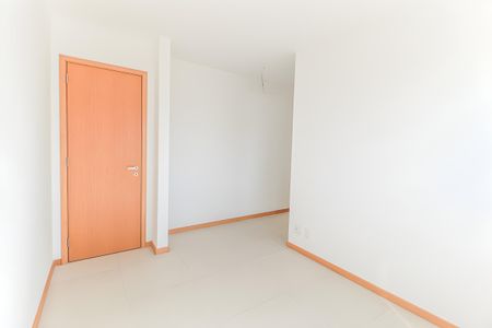 Apartamento à venda com 82m², 3 quartos e 2 vagas Apartamento à venda com 82m², 3 quartos e 2 vagasCorredor