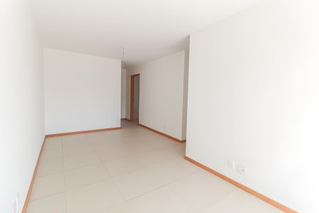 Apartamento à venda com 82m², 3 quartos e 2 vagas Apartamento à venda com 82m², 3 quartos e 2 vagasQuarto