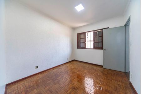 Casa à venda com 165m², 3 quartos e 2 vagas Casa à venda com 165m², 3 quartos e 2 vagasQuarto 2