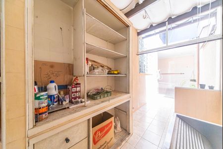 Casa à venda com 165m², 3 quartos e 2 vagas Casa à venda com 165m², 3 quartos e 2 vagasÁrea de Serviço