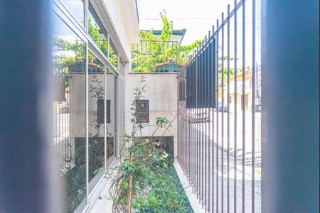 Casa à venda com 165m², 3 quartos e 2 vagas Casa à venda com 165m², 3 quartos e 2 vagasJardim