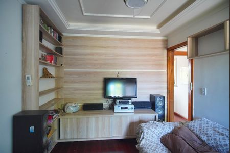 Casa à venda com 502m², 6 quartos e 6 vagasSala de TV