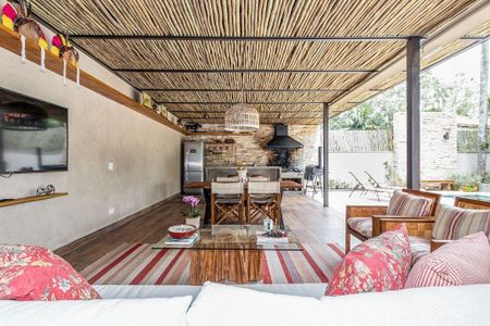 Casa à venda com 3 quartos, 390m² em Jardim Viana, São Paulo