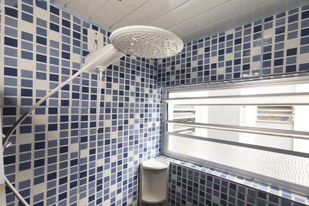 Apartamento para alugar com 58m², 2 quartos e 1 vagaBanheiro Social