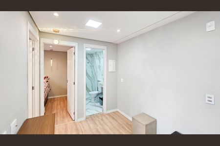 Sala de apartamento para alugar com 2 quartos, 36m² em Metalúrgicos, Osasco