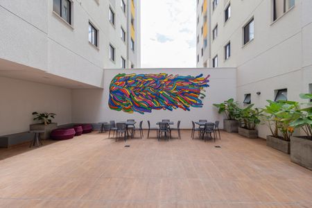 Apartamento à venda com 36m², 2 quartos e sem vagaÁrea comum