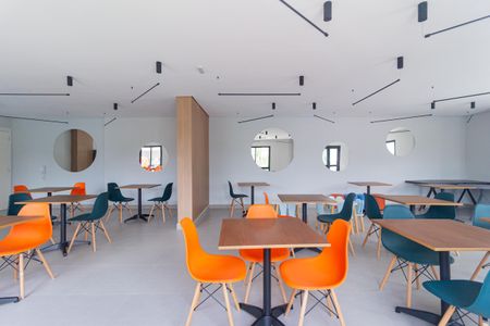 Apartamento à venda com 36m², 2 quartos e sem vagaÁrea comum - Salão de festas